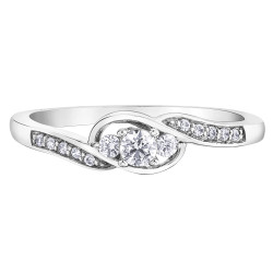 Three Stone Diamond Ring with Side Diamonds- 0.20ct TDW