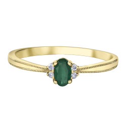 Emerald and Diamond Ring- 0.03ct TDW